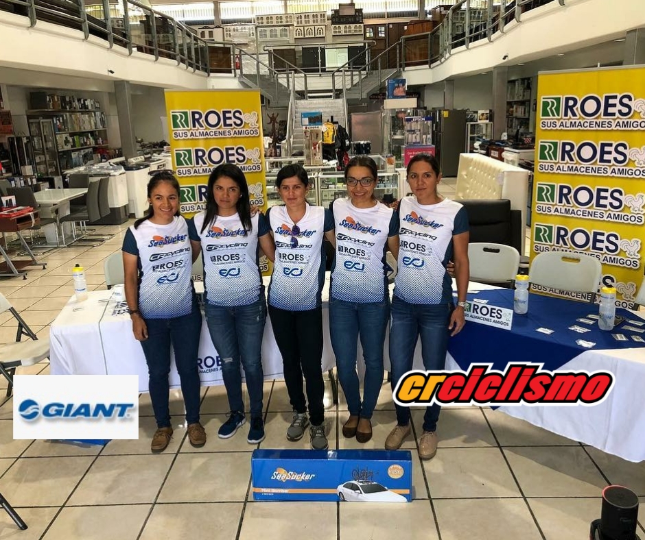 Experiencia y Juventud son la fórmula del equipo ROES para la Vuelta Femenina