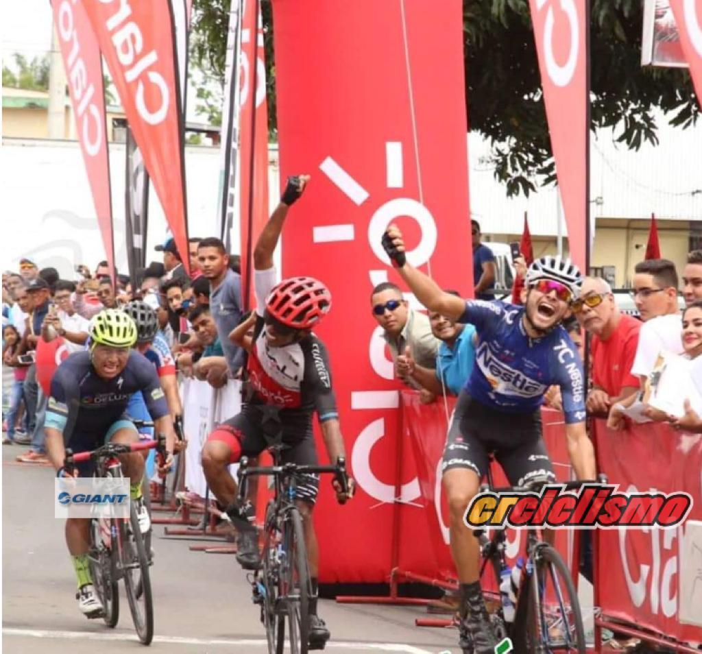 Daniel Bonilla logra titulo de montaña y sub campeonato de la Vuelta Chiriquí