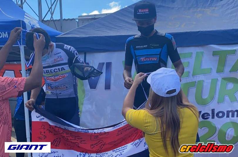 Costa Rica amo y señor en la segunda etapa de la Vuelta Futuro que se corre en El Salvador