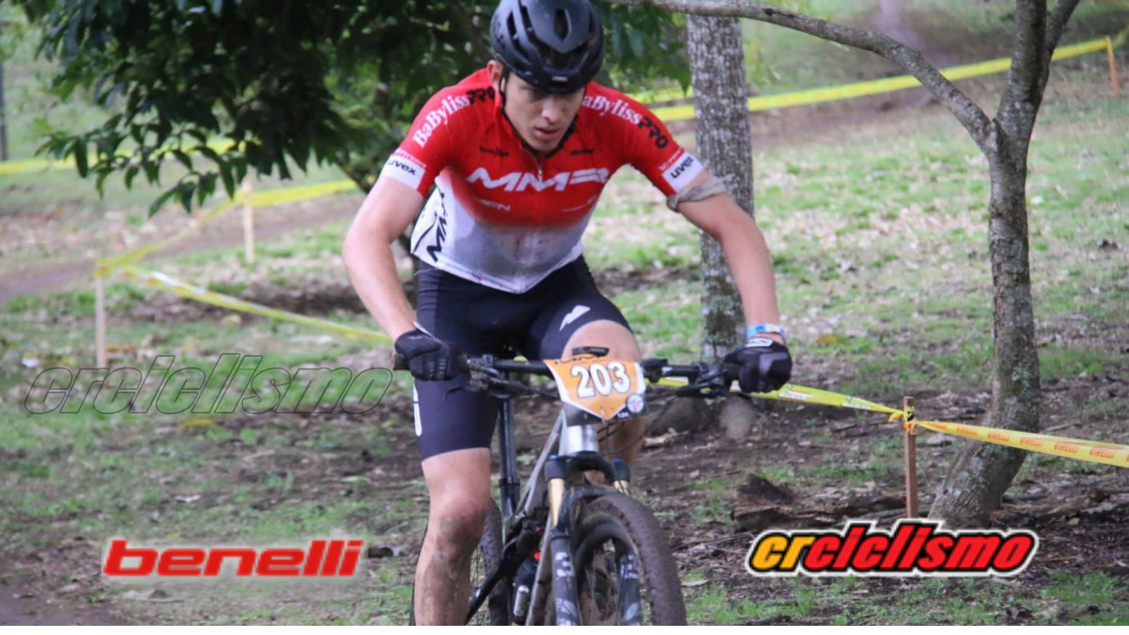 La pareja Quesada-González se adueñó de las 12 horas de MTB