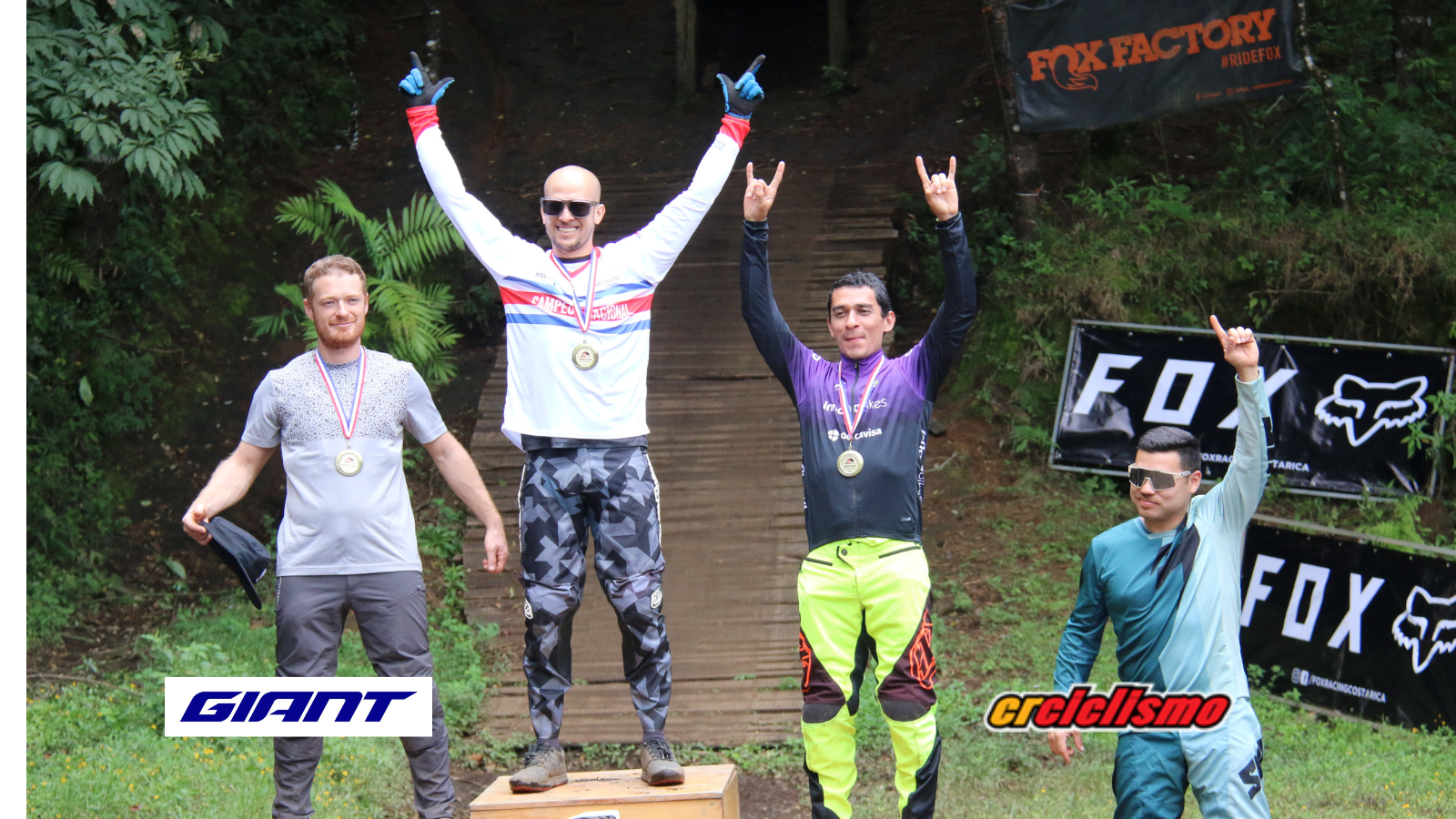 Álvaro Hidalgo el rey de la máster A del Downhill tico
