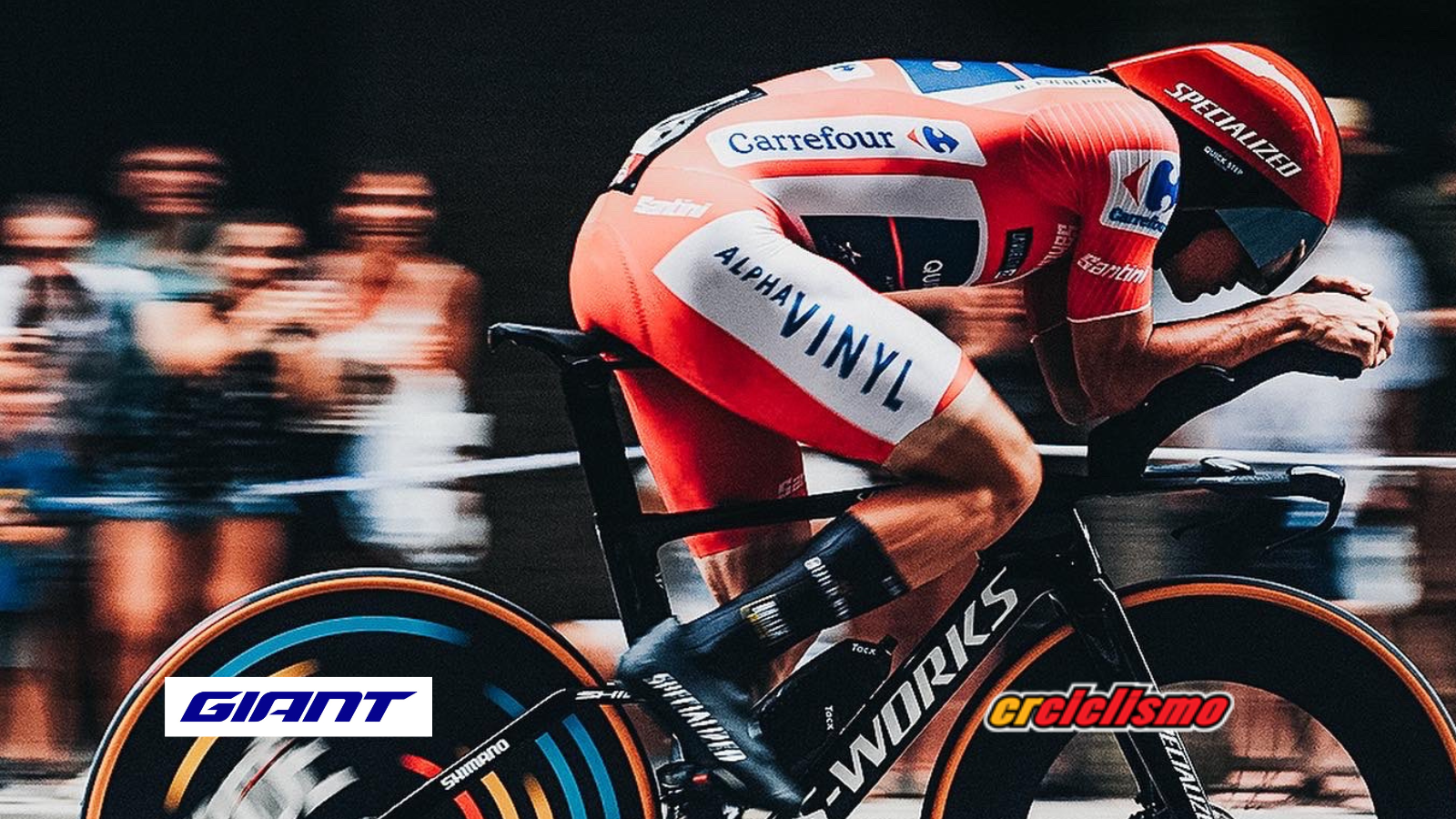 Evenepoel vuela en la crono y se consolida como el súper líder de la Vuelta España.