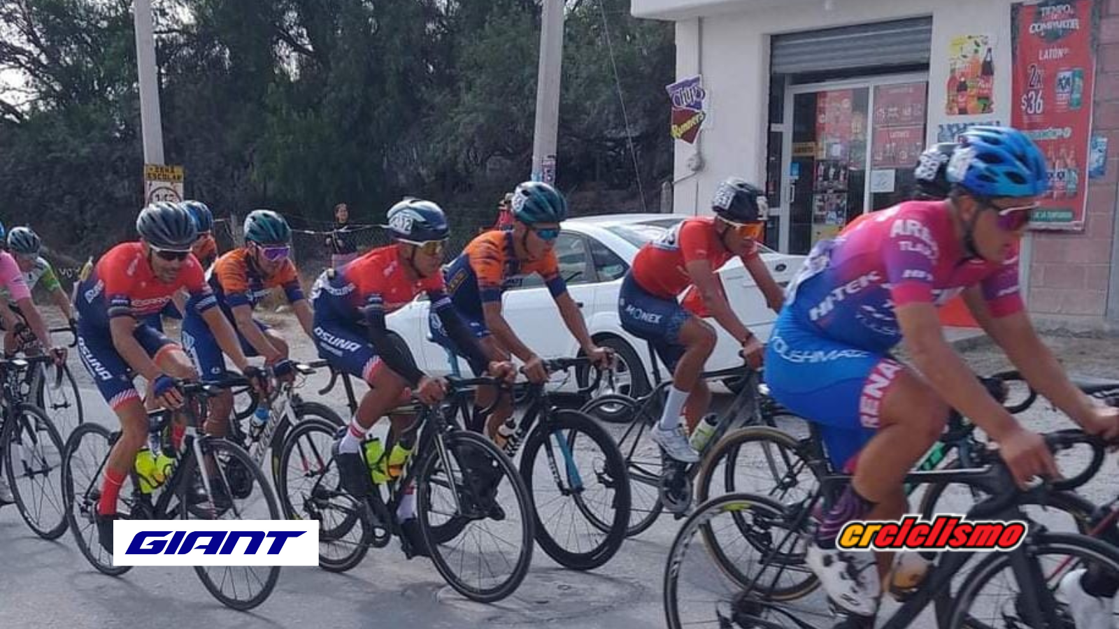 Miguel Lemus finalizó quinto en la Vuelta Hidalgo México.