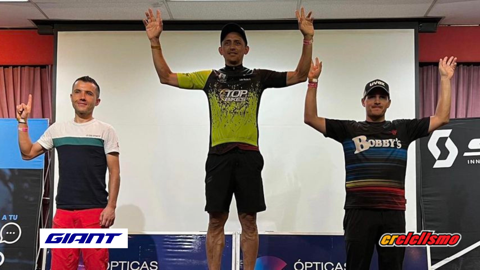 Bobbys Cycling Team arrasó en el Reto del Quetzal.