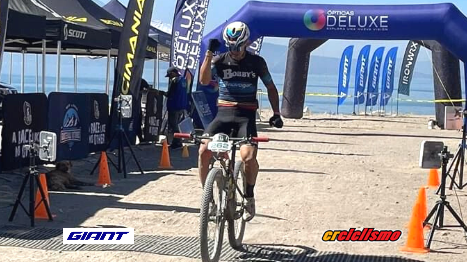 Ticos triunfan en el inicio del Reto del Quetzal
