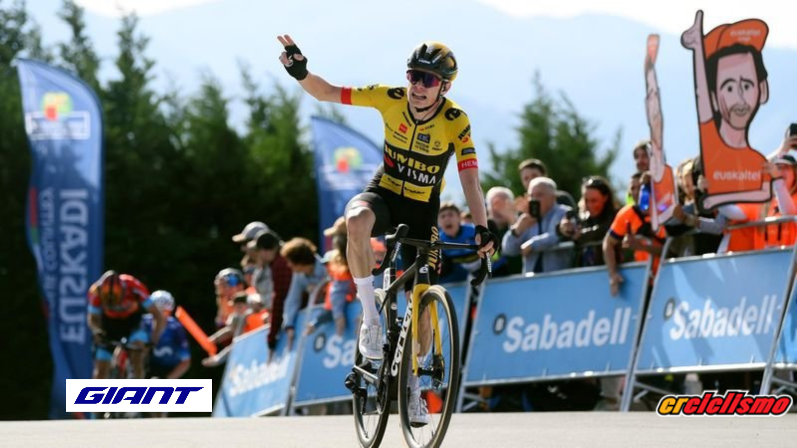 Vingegaard reina en el muro de Hika y ya es líder en Itzulia.