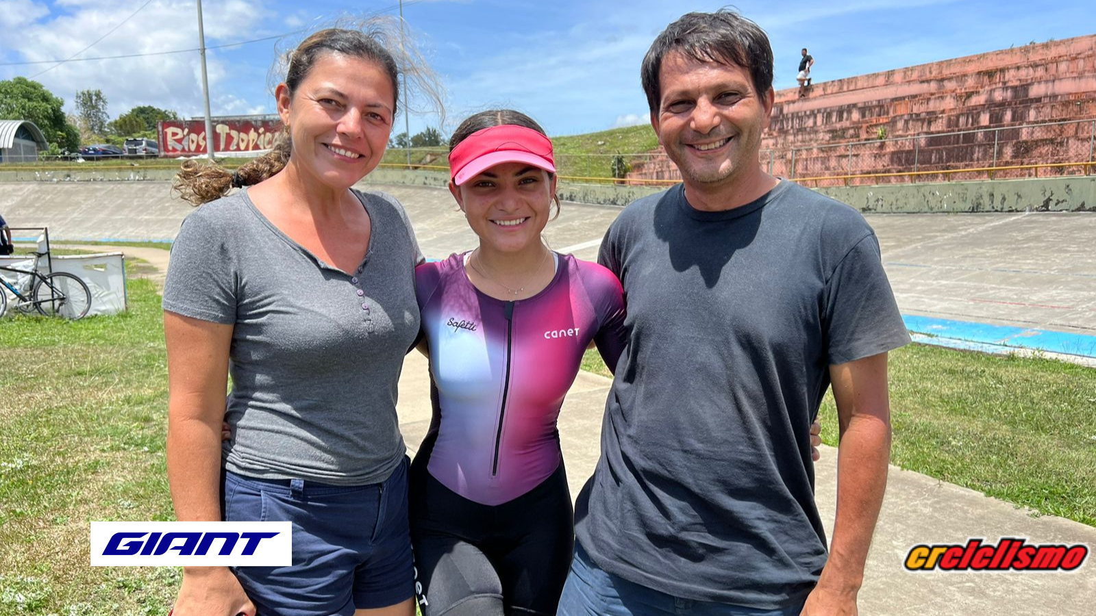 La familia Bermúdez-Canet volvió a sentir la adrenalina del ciclismo.