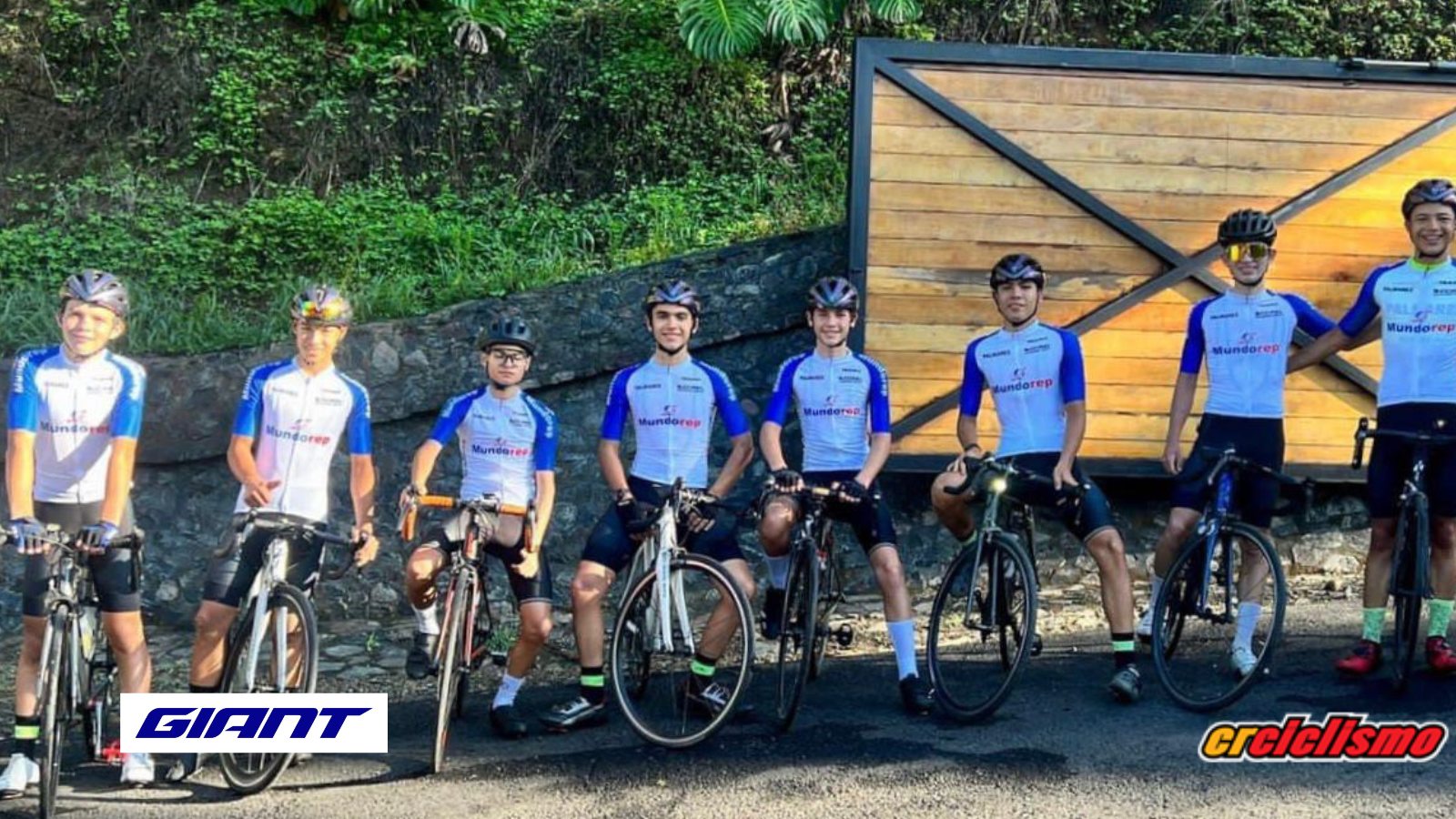 Mundo Rep-Accipal buscará un año más conquistar la Vuelta Juvenil en Panamá.