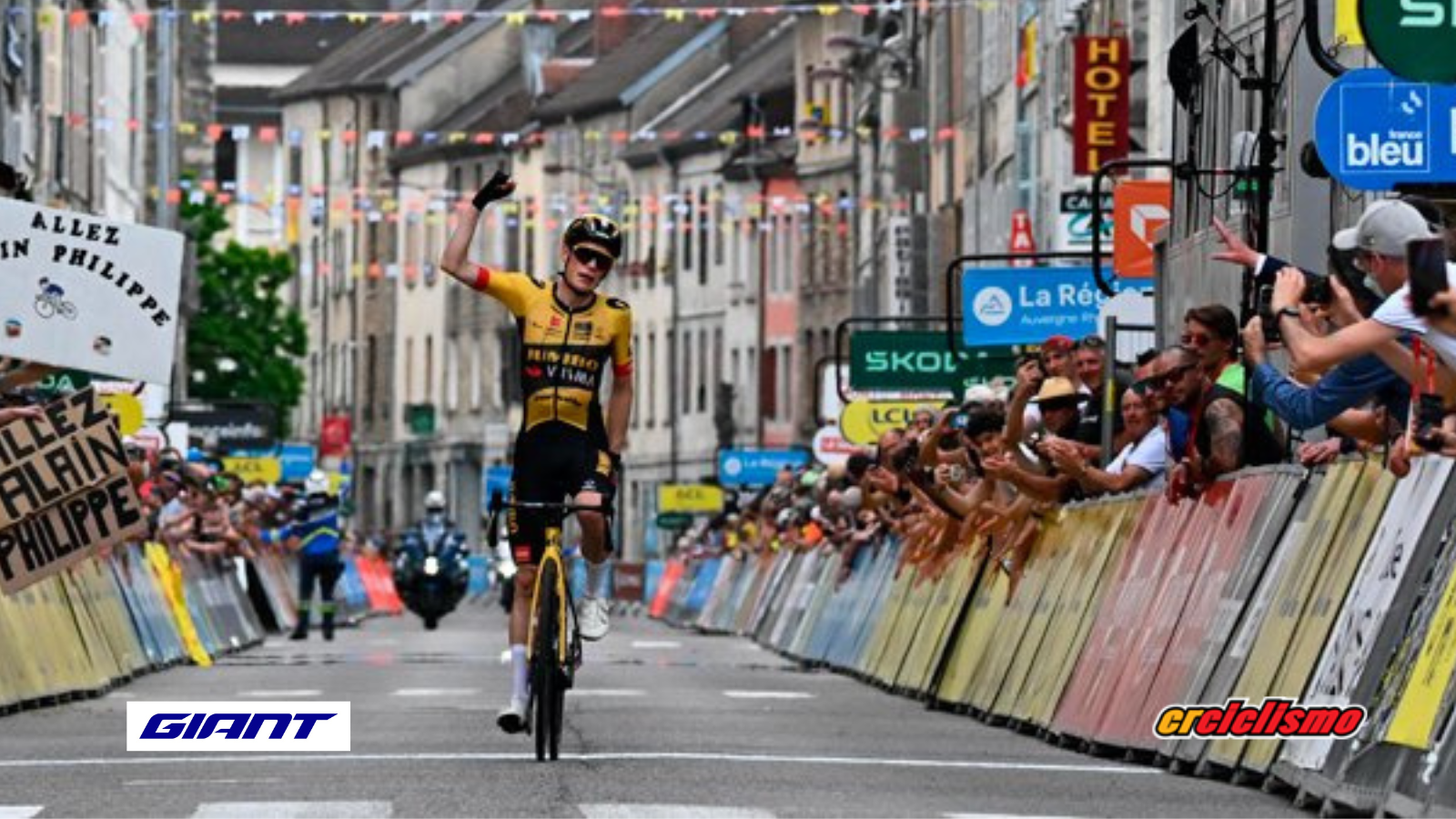 Vingegaard golpea la mesa y ya es líder en Dauphine.