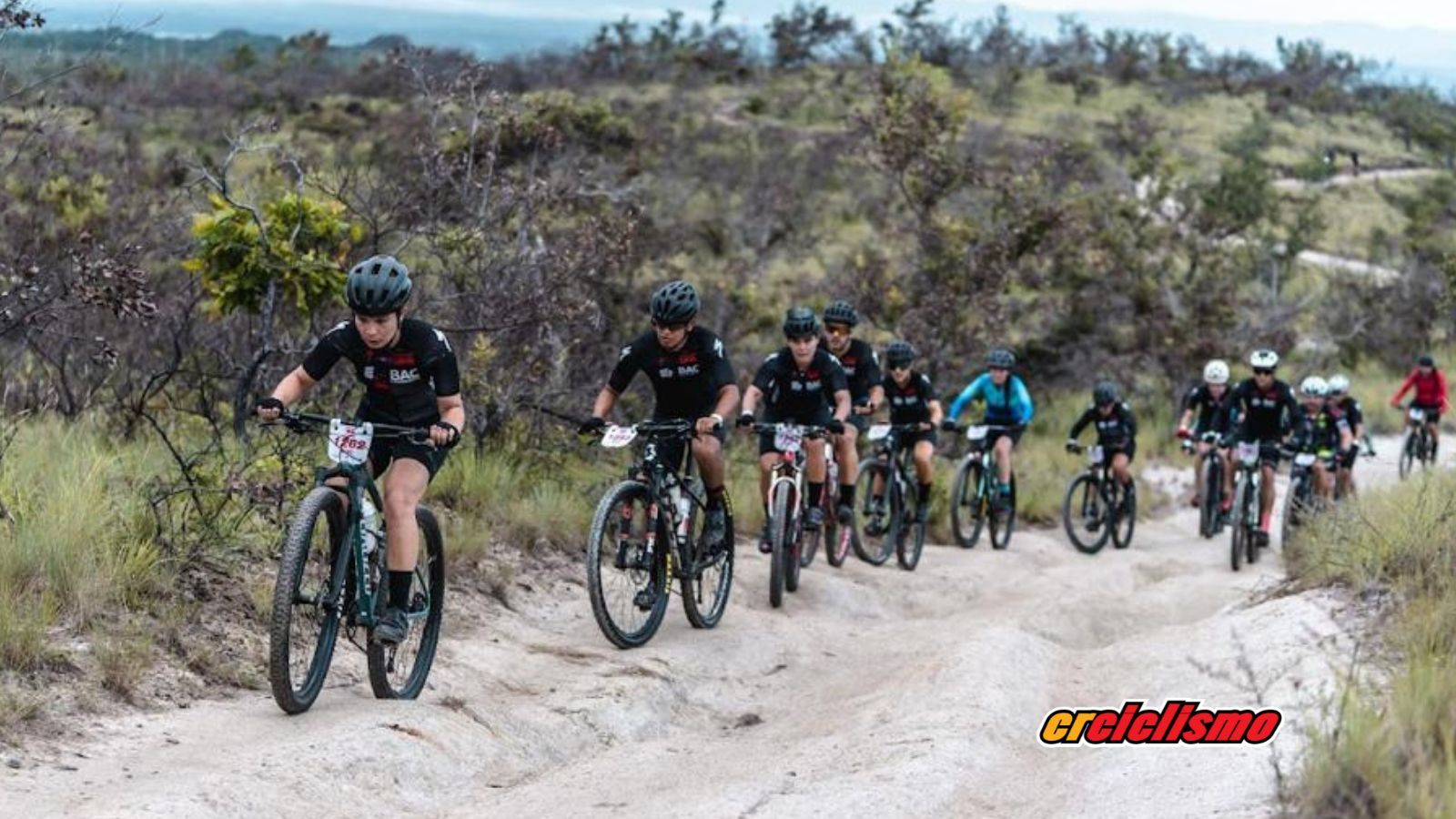 Guanacaste recibirá 2600 ciclistas en la octava edición de Volcano 100
