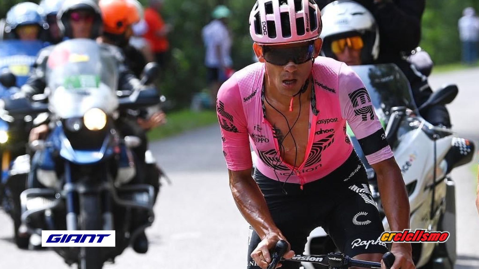 Andrey Amador escaló 16 puestos en la general, tras su segundo día en fuga.