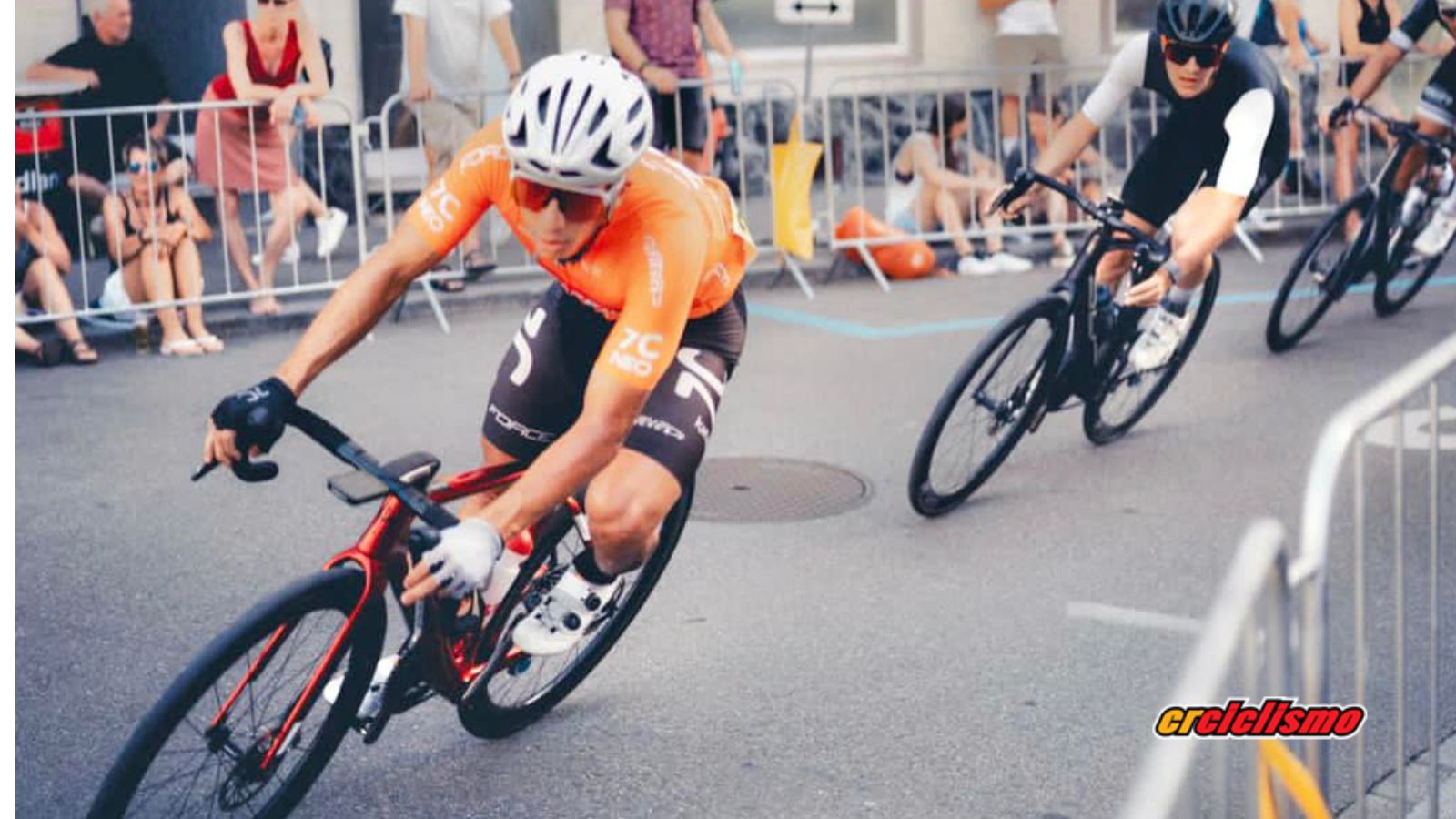 Sebastián Brenes sigue sumando buenos resultados en Suiza.