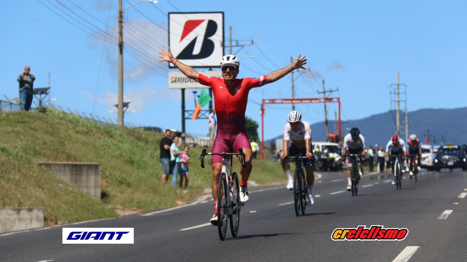 Ricardo Rouillon cumplió su sueño en la Vuelta a Costa Rica